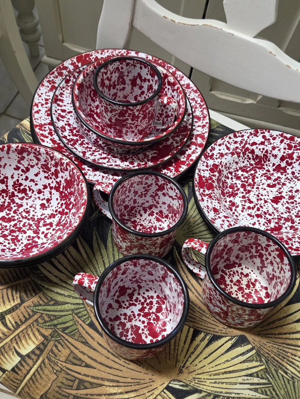 N/A bright red